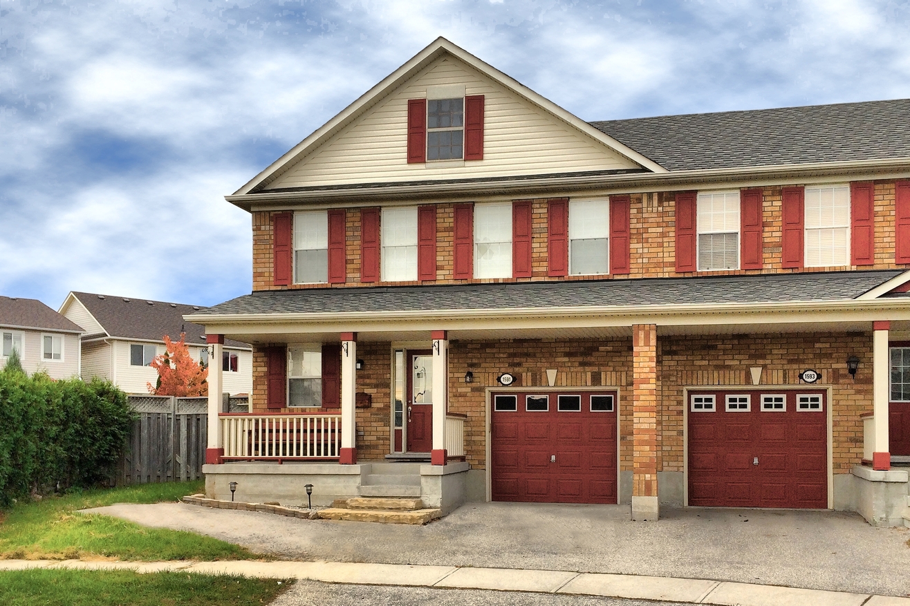 1591 Gowling Terrace, Milton - FuadHomes